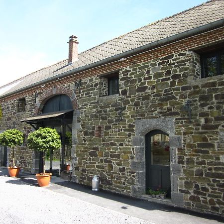 Bed and Breakfast Les Temps Gourmands à Mondrepuis Extérieur photo