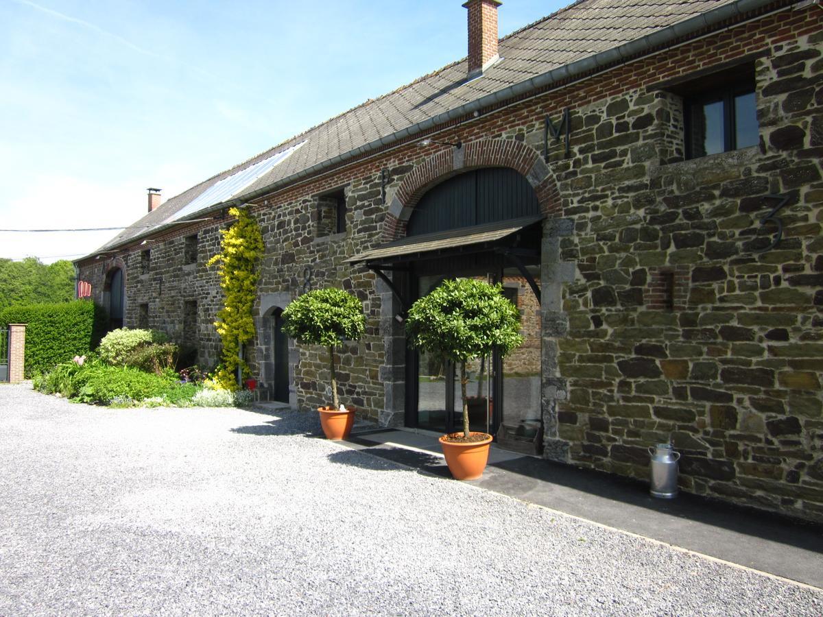 Bed and Breakfast Les Temps Gourmands à Mondrepuis Extérieur photo